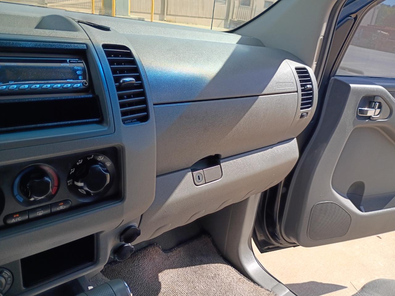 Nissan Frontier LE Crew Cab Long Bed 4WD 2007