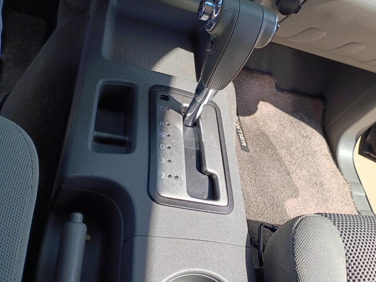 Nissan Frontier LE Crew Cab Long Bed 4WD 2007