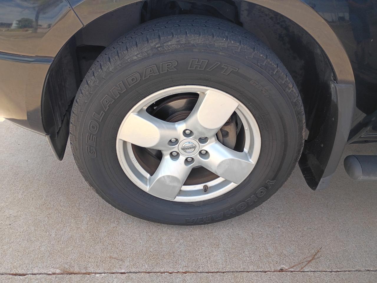 Nissan Frontier LE Crew Cab Long Bed 4WD 2007