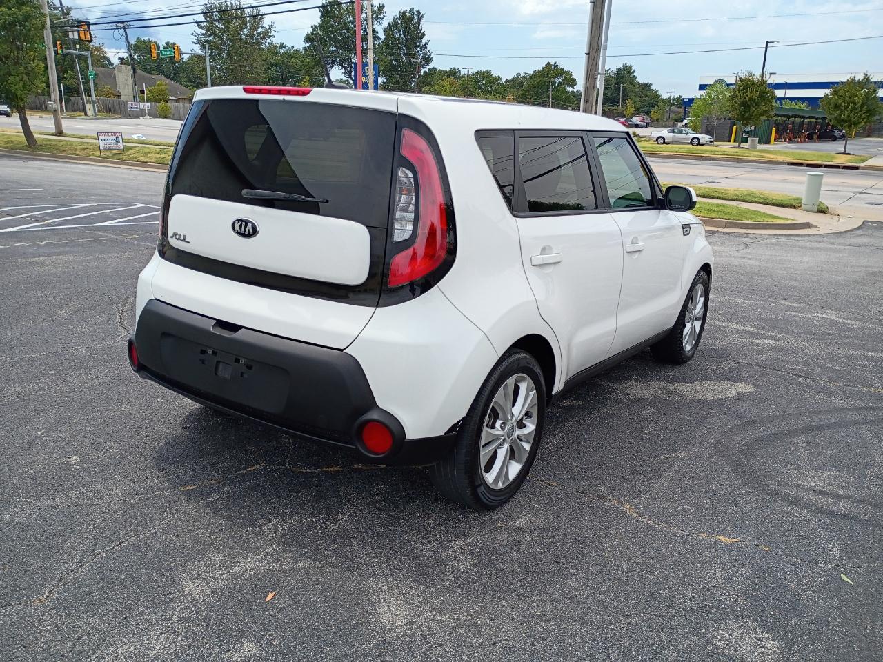 Kia Soul + 2015