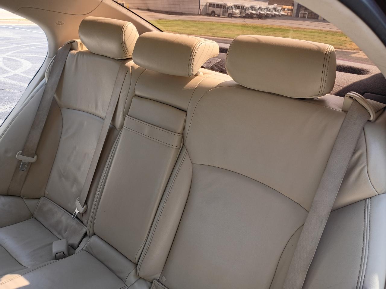 Lexus IS 250 RWD 2013