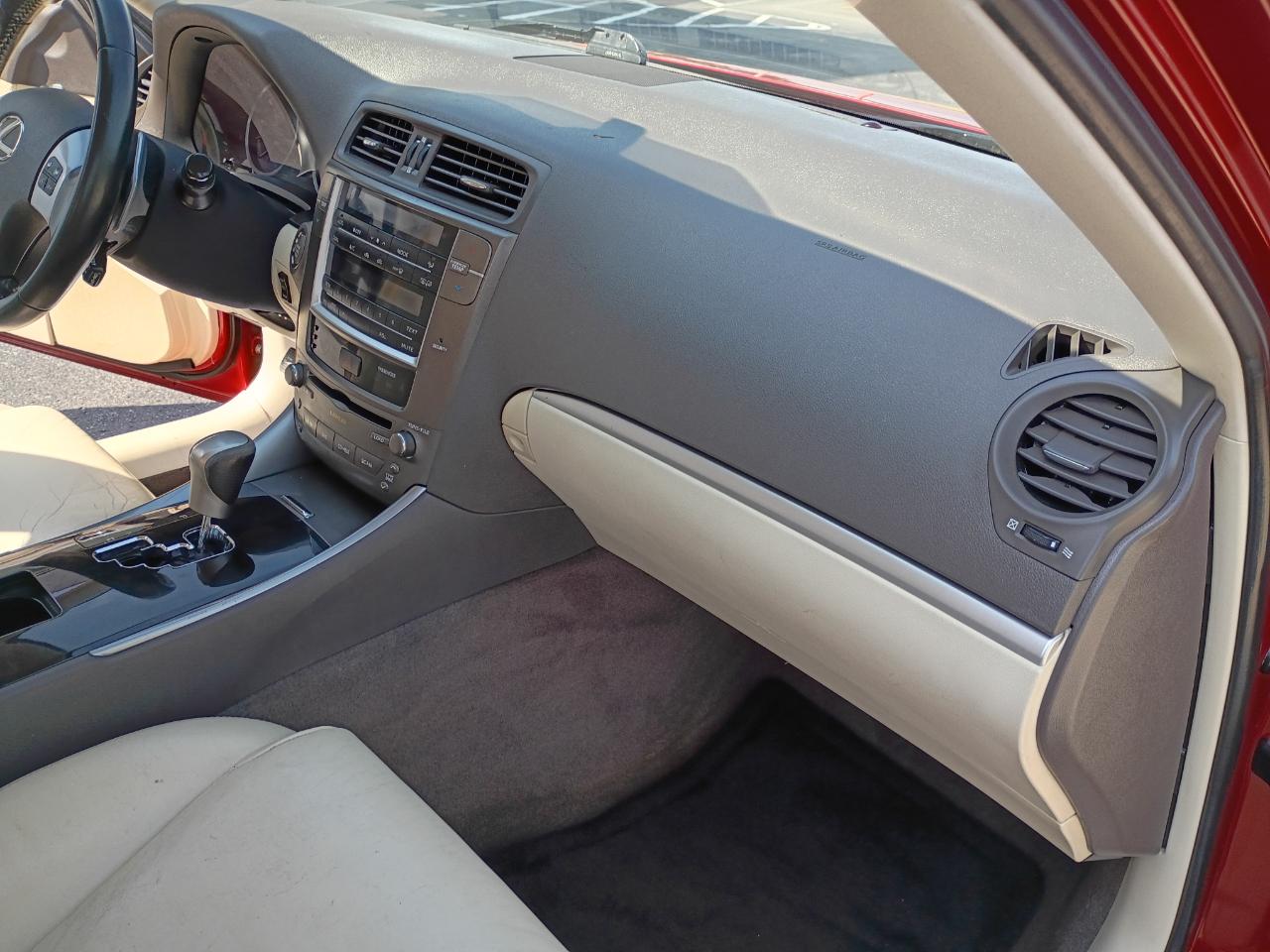 Lexus IS 250 RWD 2013