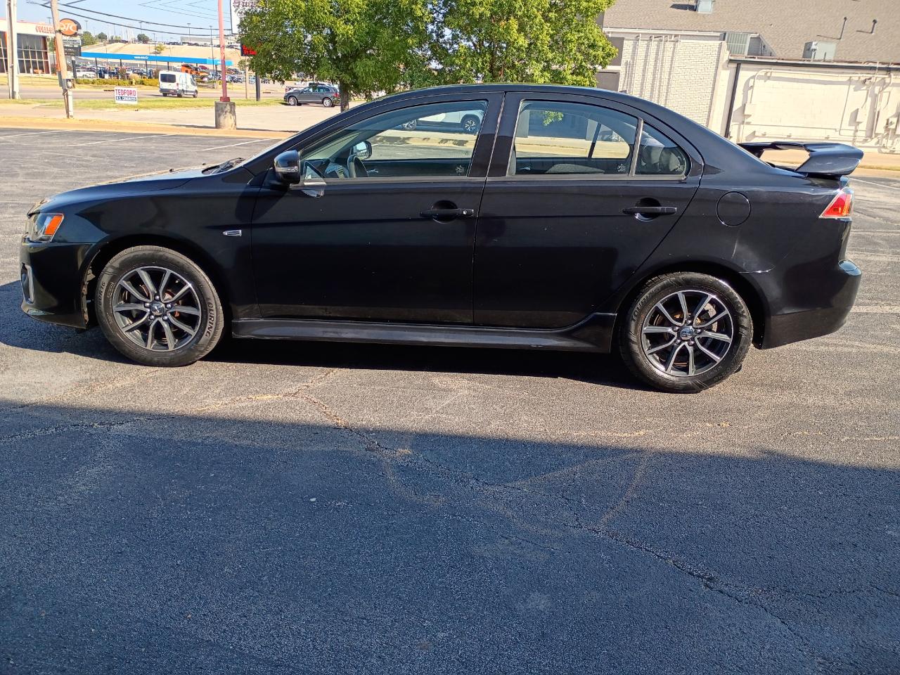 Mitsubishi Lancer ES 5M 2017