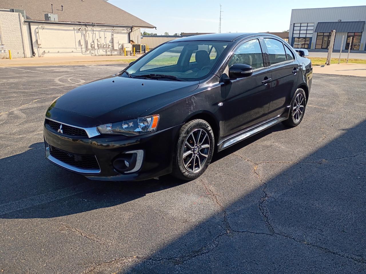 Mitsubishi Lancer ES 5M 2017