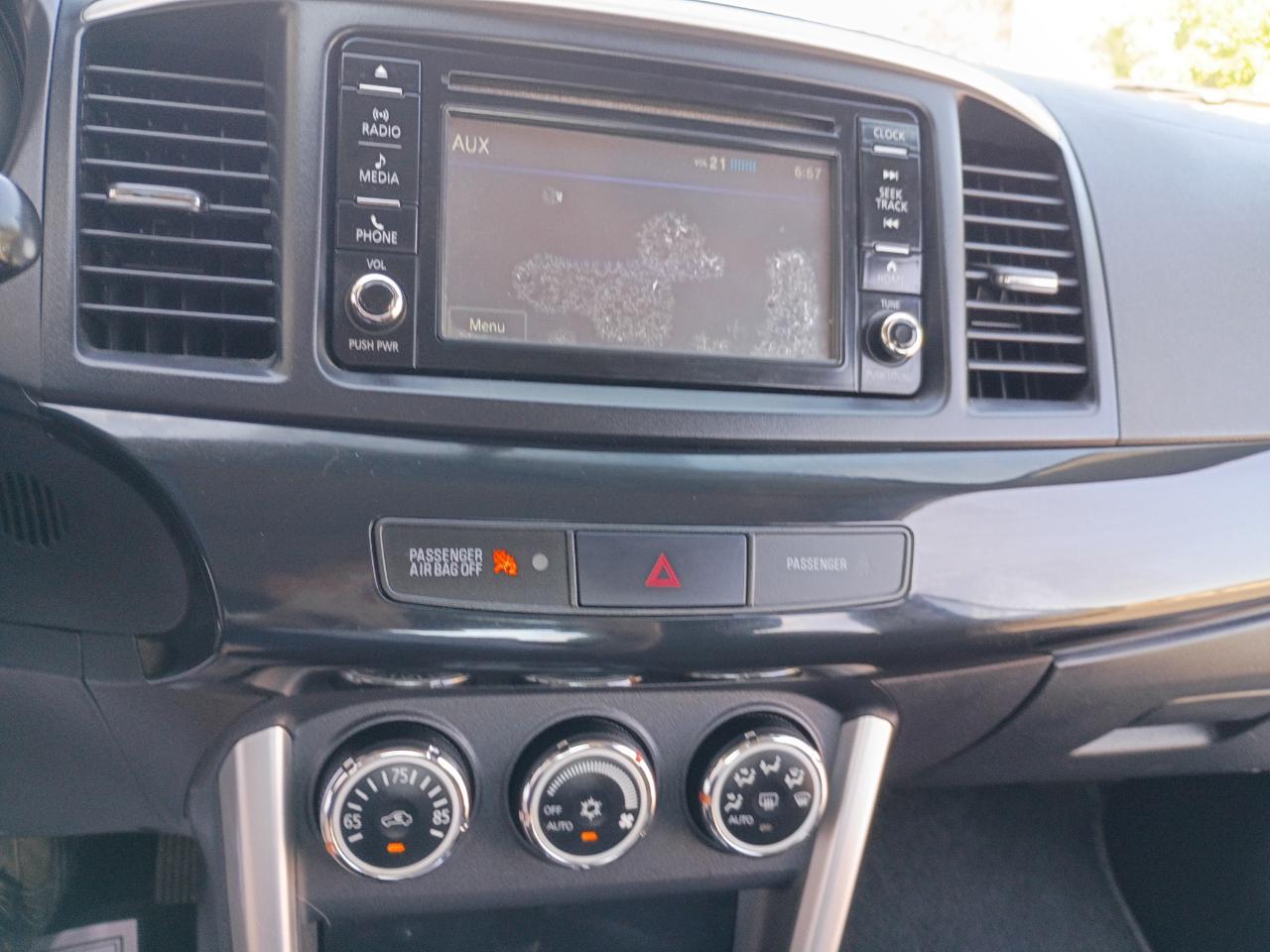 Mitsubishi Lancer ES 5M 2017