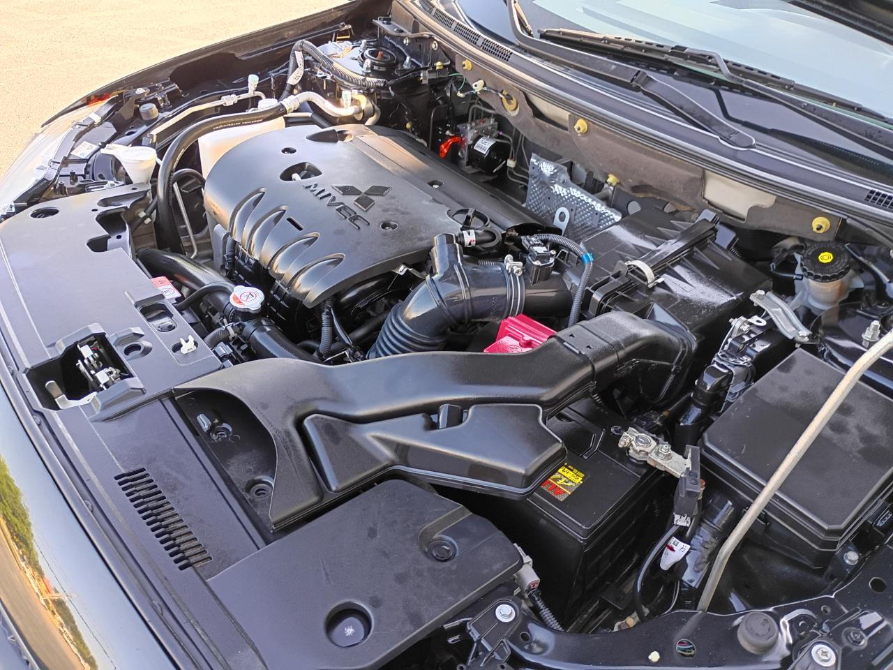Mitsubishi Lancer ES 5M 2017