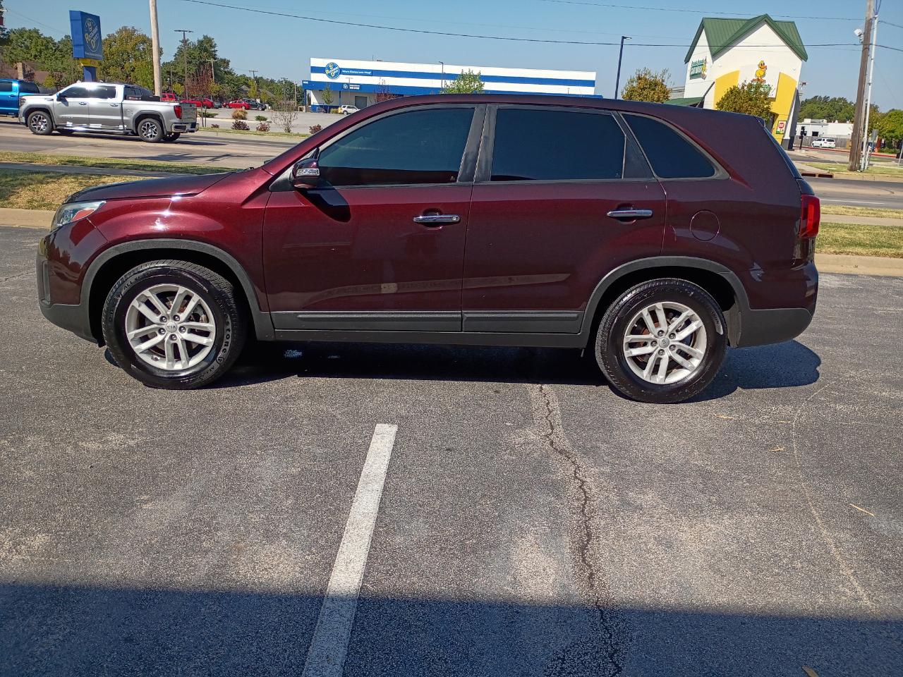 Kia Sorento LX 2WD 2014