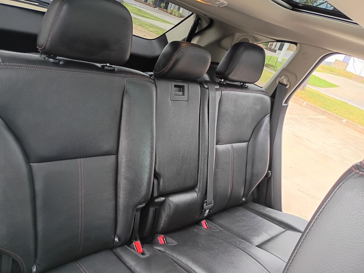 Ford Edge Limited FWD 2012