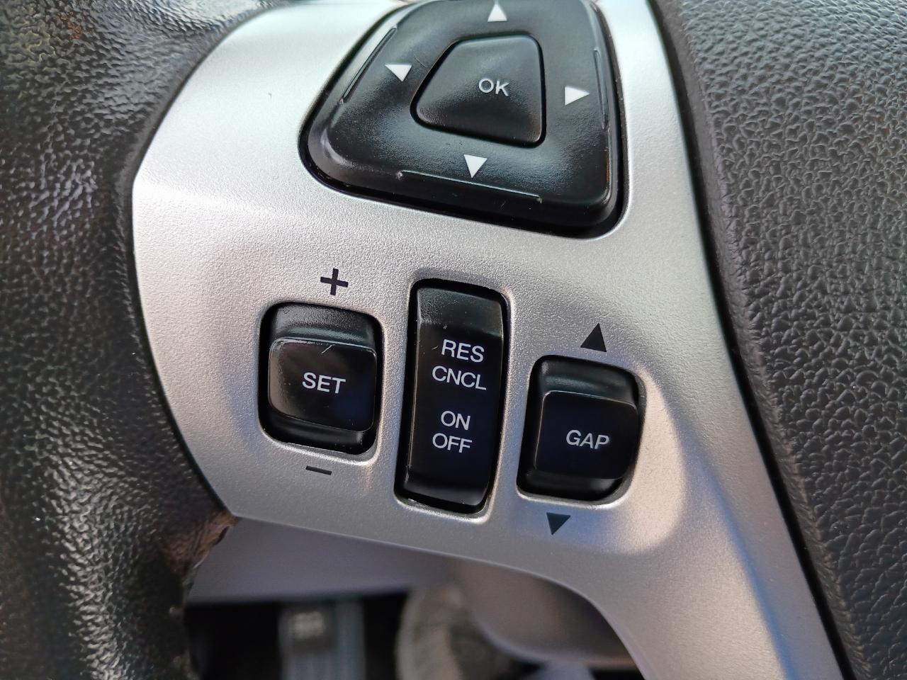 Ford Edge Limited FWD 2012