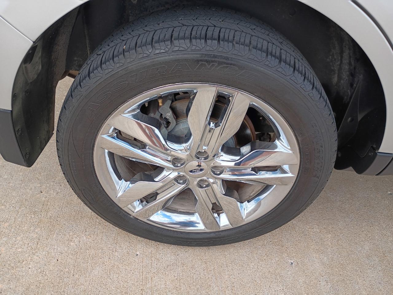 Ford Edge Limited FWD 2012