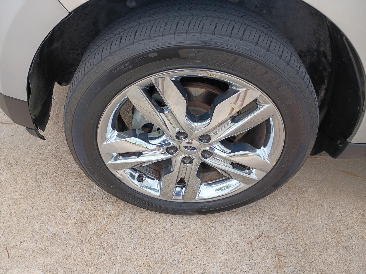 Ford Edge Limited FWD 2012