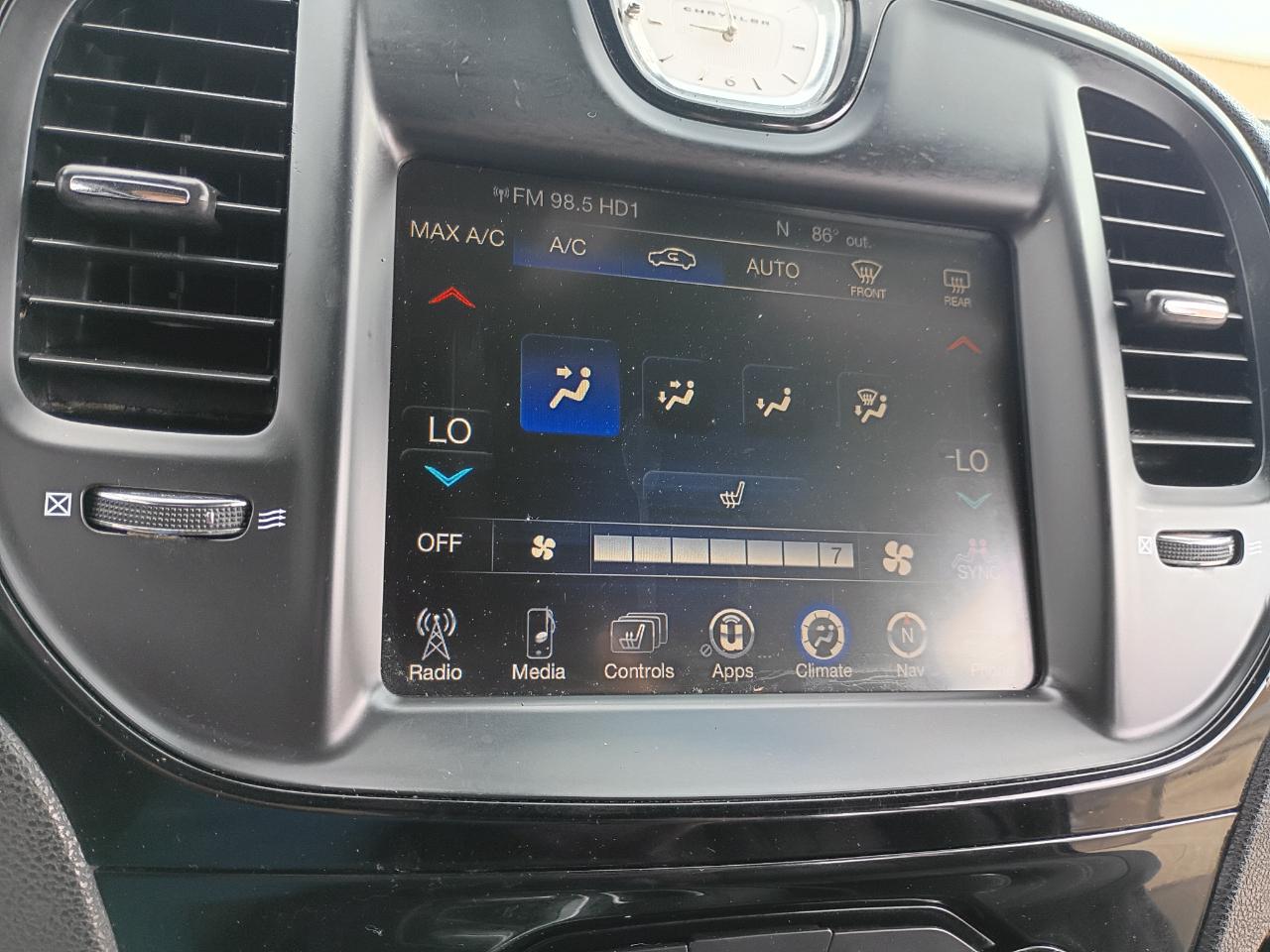 Chrysler 300 S V6 RWD 2015