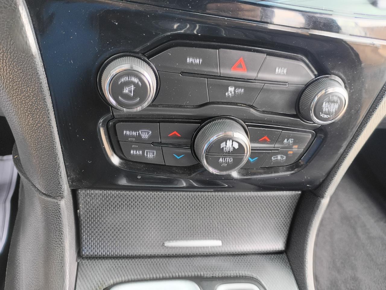 Chrysler 300 S V6 RWD 2015