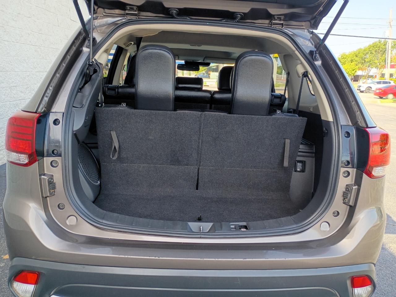 Mitsubishi Outlander SEL 2017
