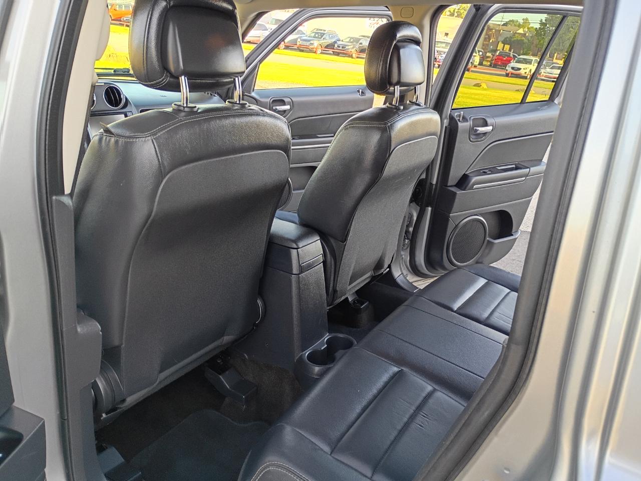 Jeep Patriot Sport 2WD 2014