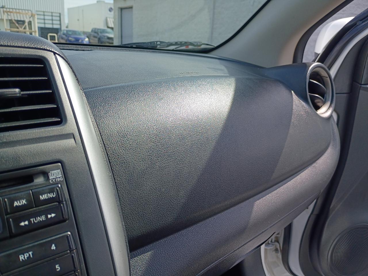 Nissan Versa 1.6 S 4A 2013