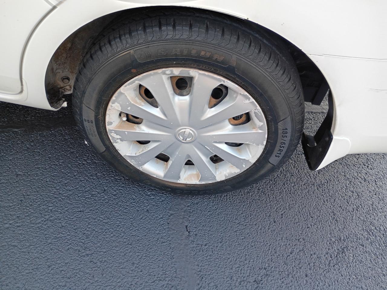 Nissan Versa 1.6 S 4A 2013