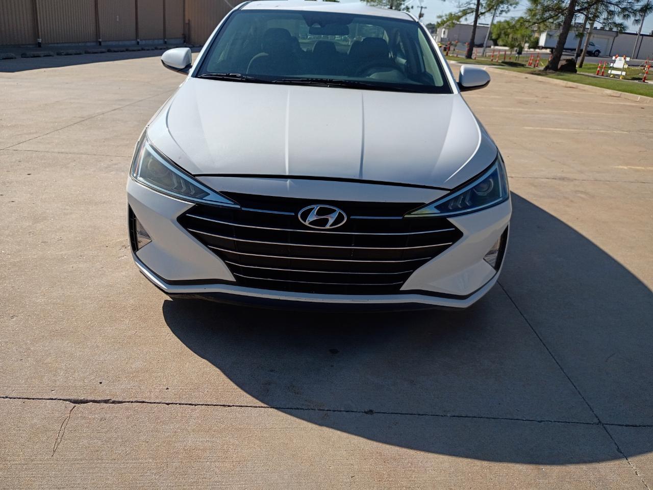 Hyundai Elantra SEL 2.0L Auto 2020
