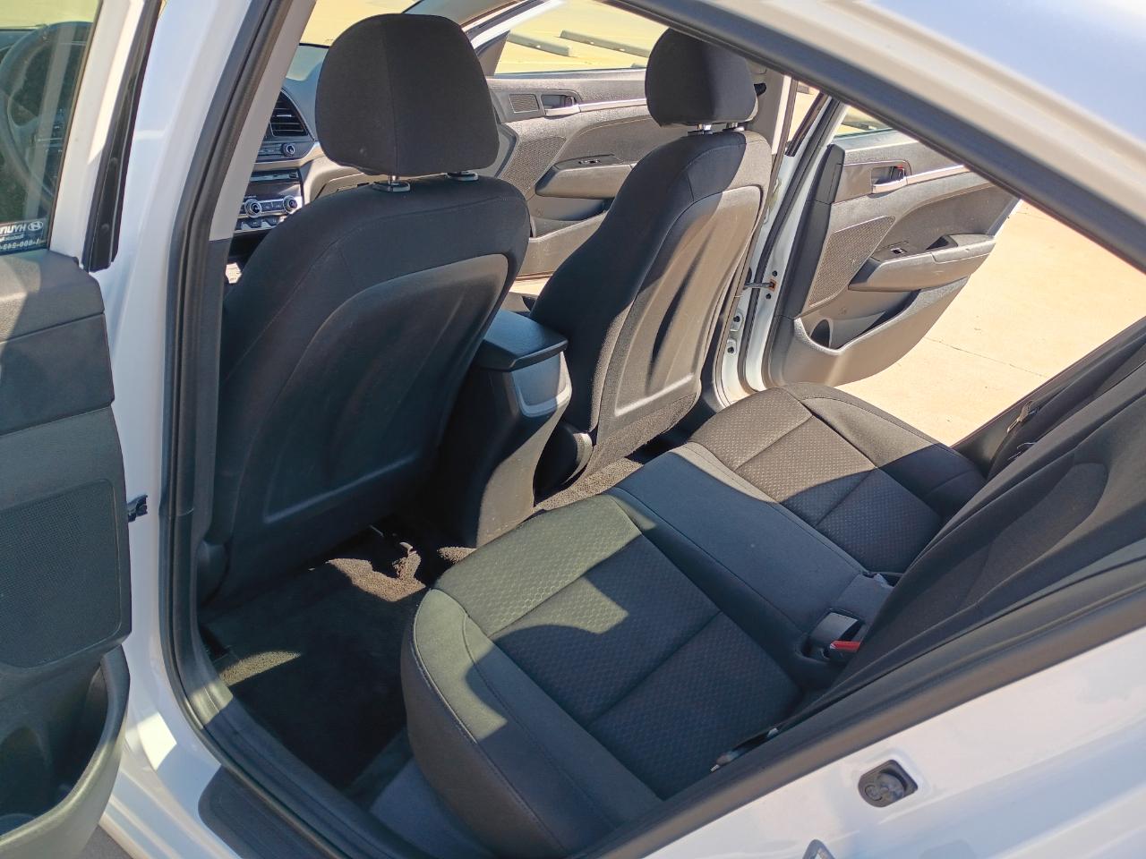Hyundai Elantra SEL 2.0L Auto 2020