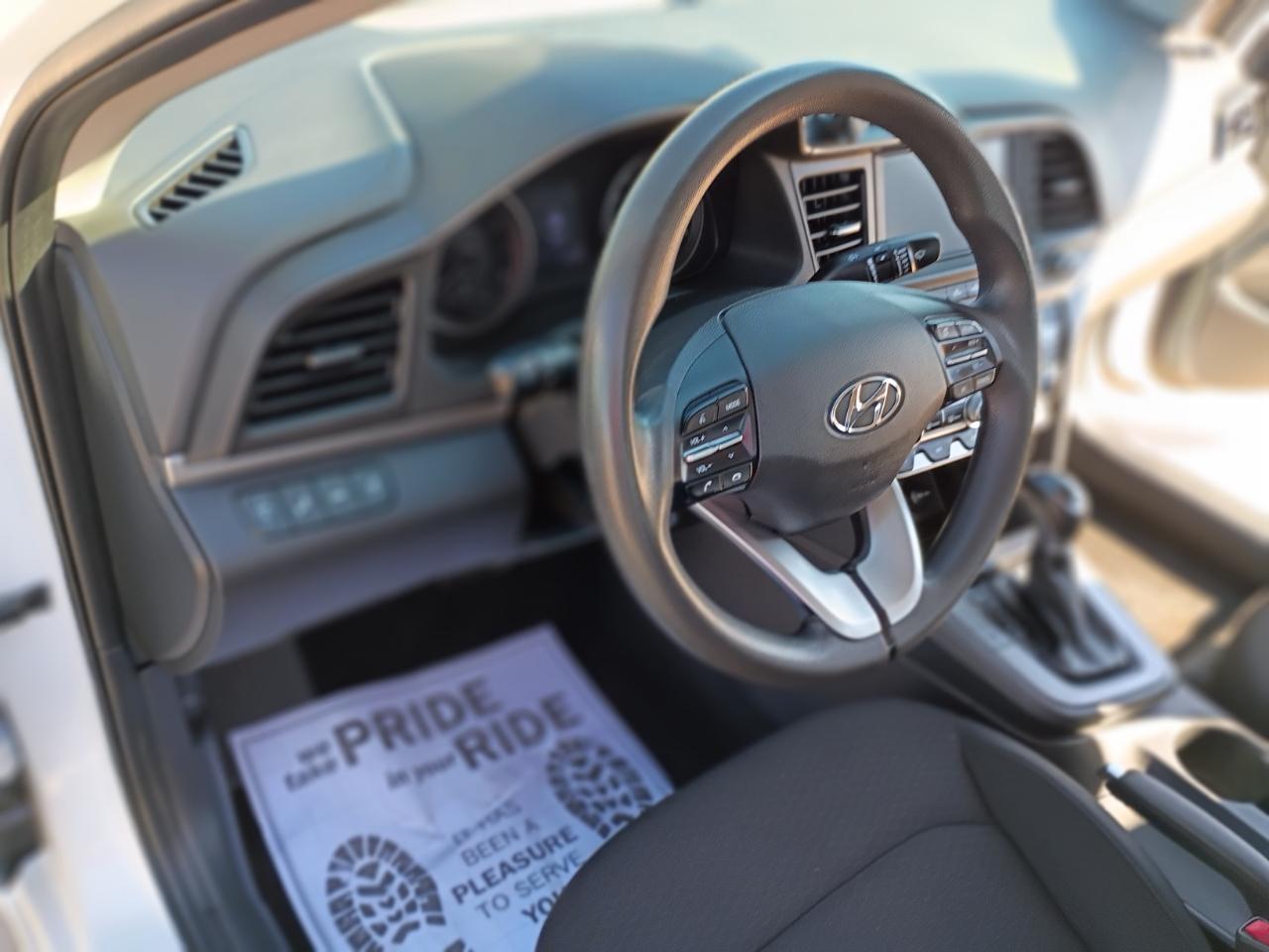 Hyundai Elantra SEL 2.0L Auto 2020