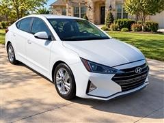 2020 Hyundai Elantra 