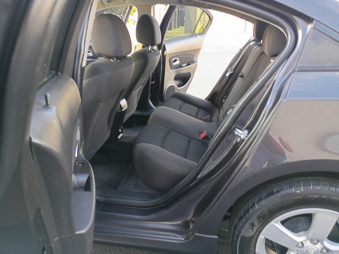 Chevrolet Cruze 1LT Auto 2015
