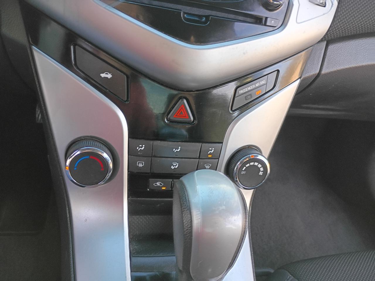 Chevrolet Cruze 1LT Auto 2015