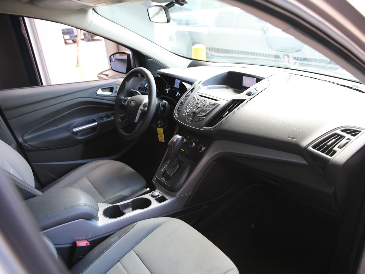 Ford Escape SE 2015