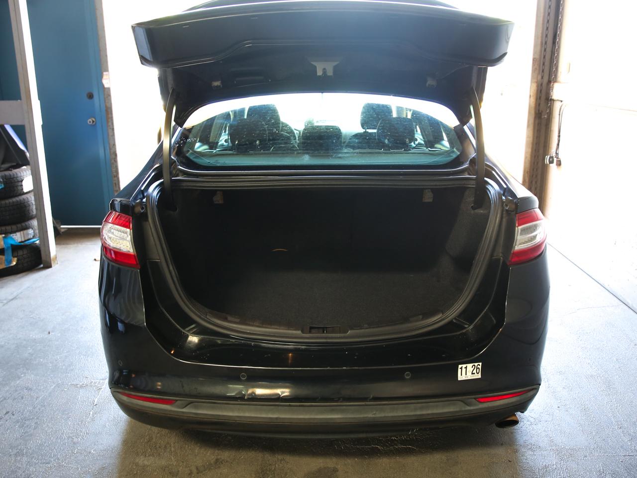 Ford Fusion SE 2013