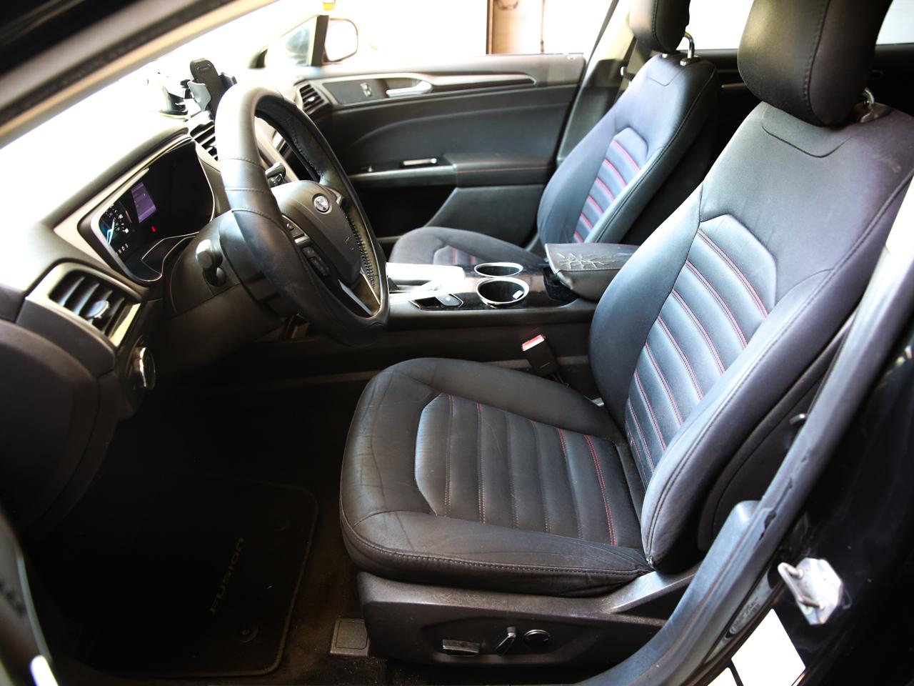 Ford Fusion SE 2013