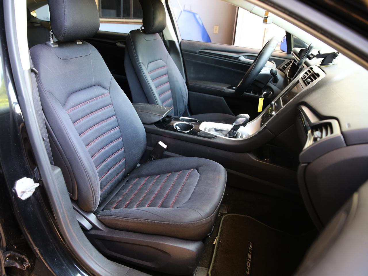 Ford Fusion SE 2013