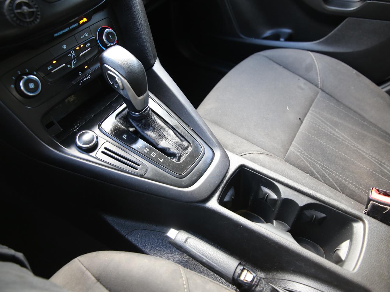 2016 Ford Focus S - Photo 19