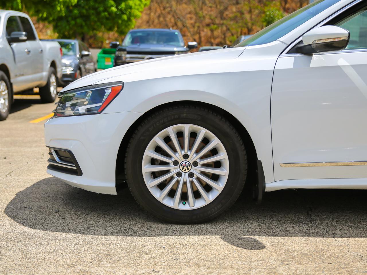 Volkswagen Passat  2016