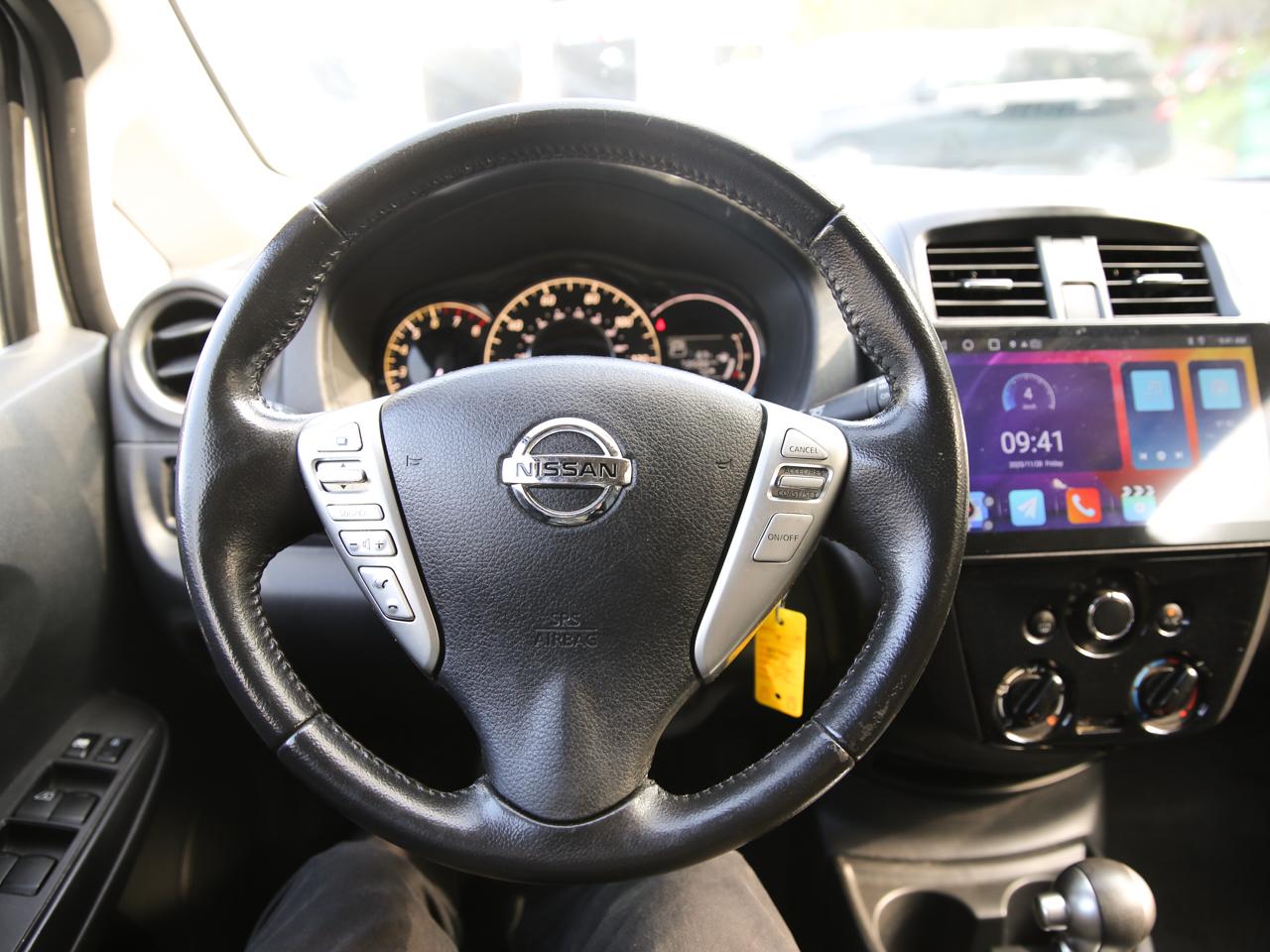 Nissan Versa Note  2015