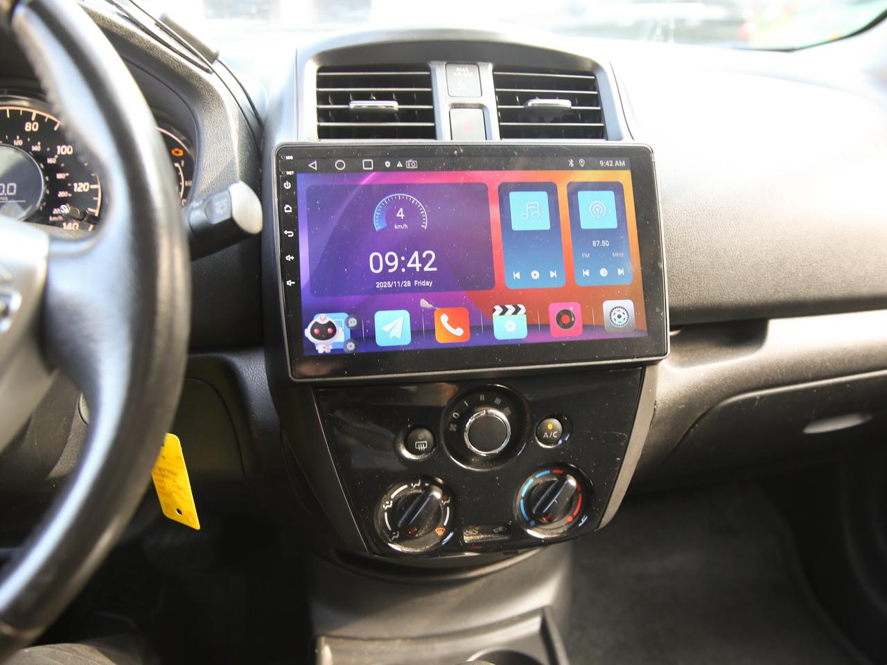 Nissan Versa Note  2015