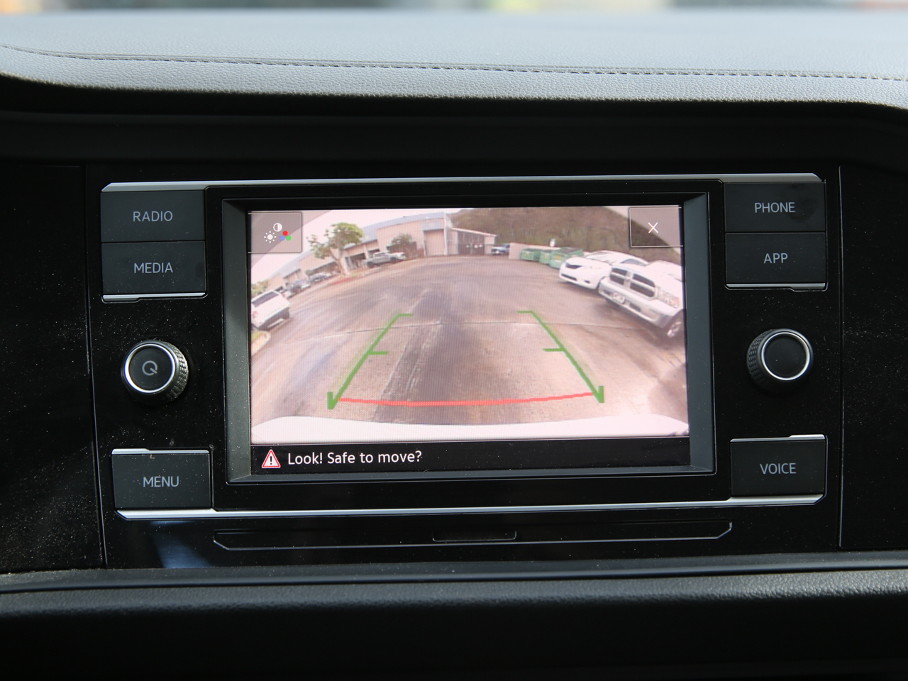 Volkswagen Jetta  2020