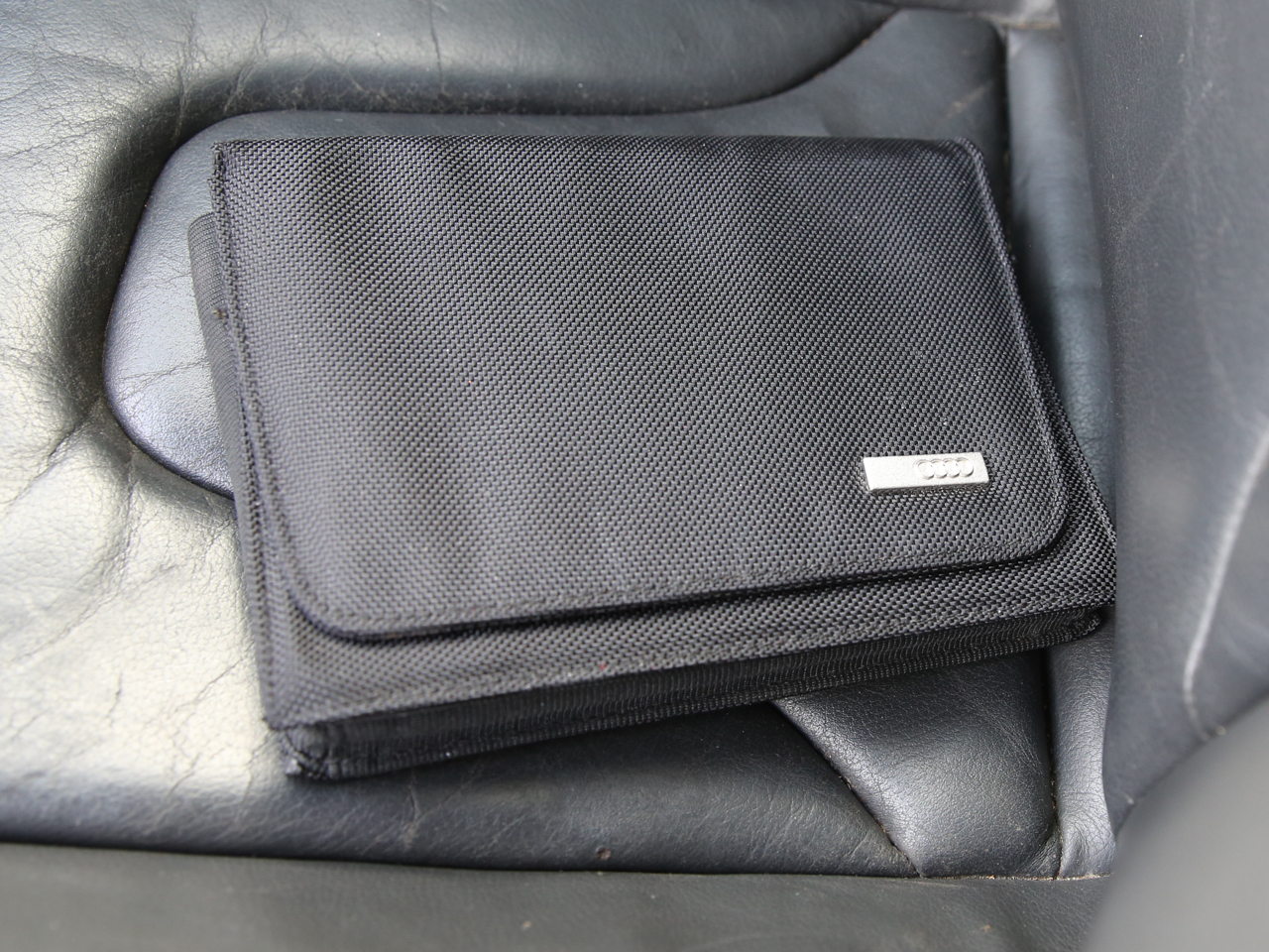 Audi A4 2.0T Premium Sedan 2011