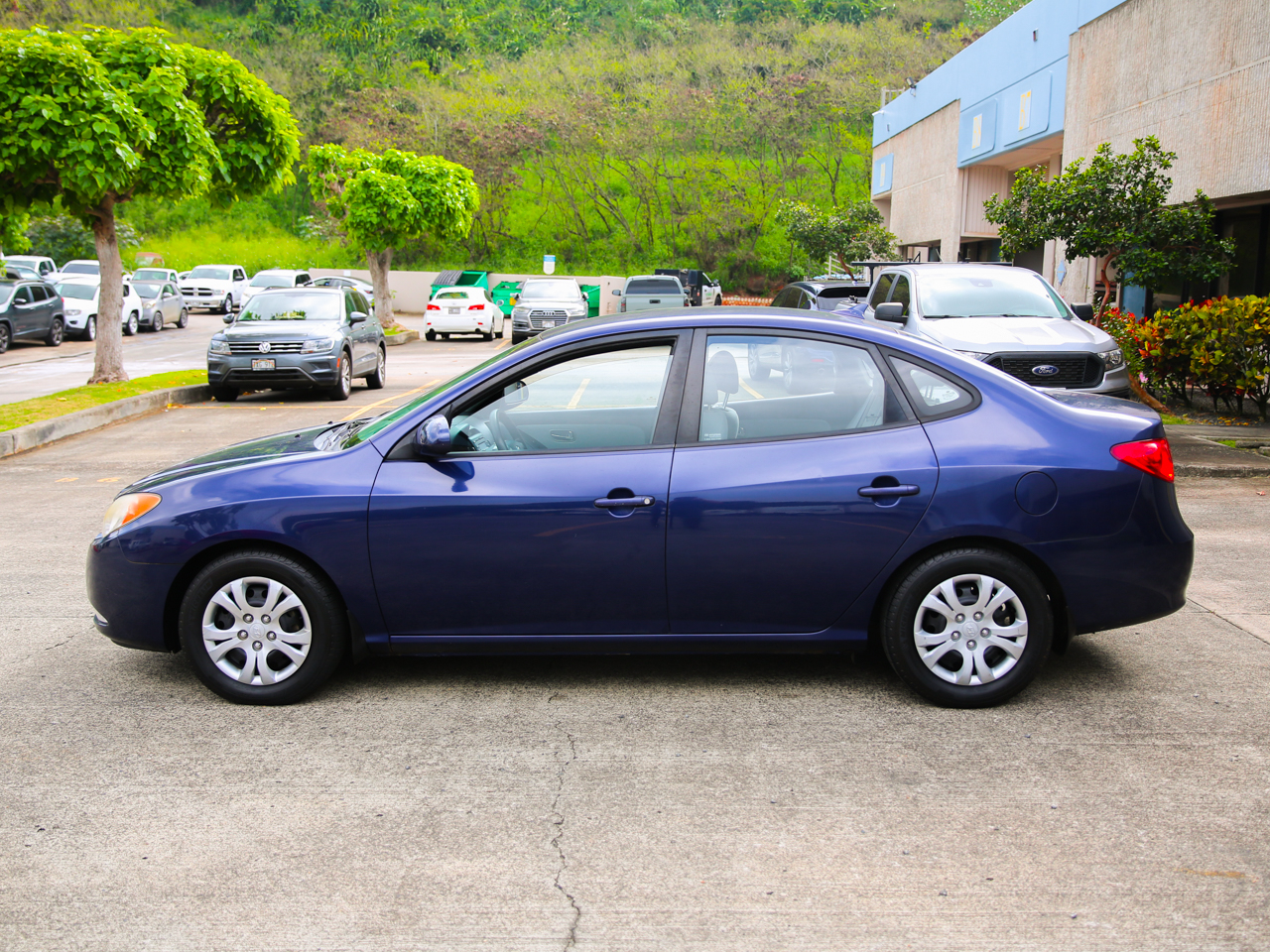 Hyundai Elantra  2010