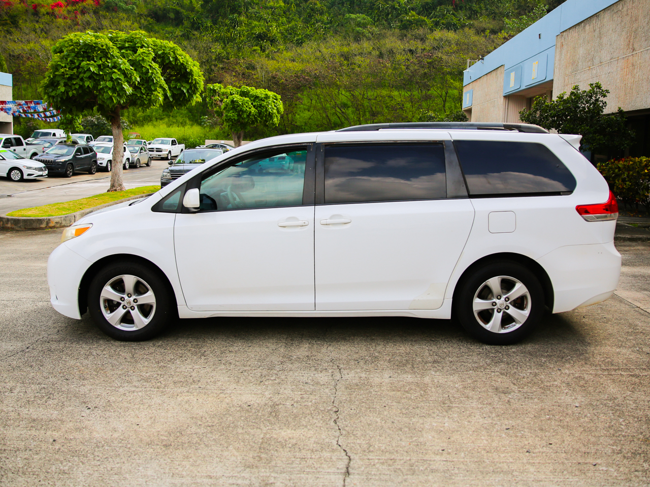 Toyota Sienna  2014