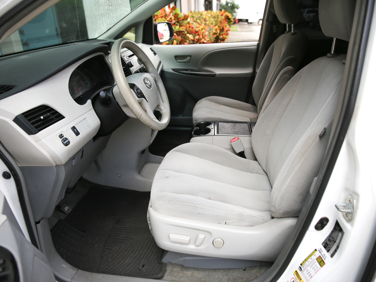 Toyota Sienna  2014