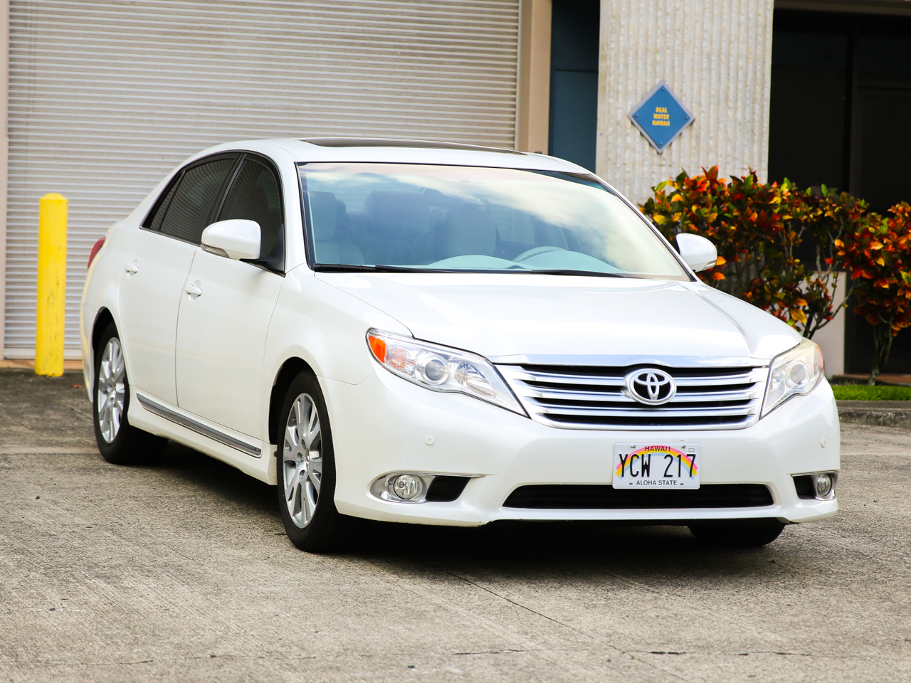 2012 Toyota Avalon Sedan