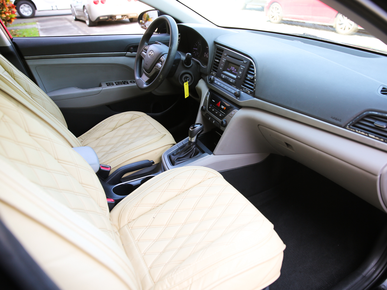 Hyundai Elantra  2017