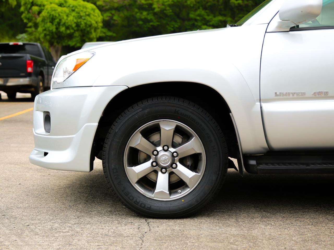 Toyota 4Runner Limited 4WD 2009