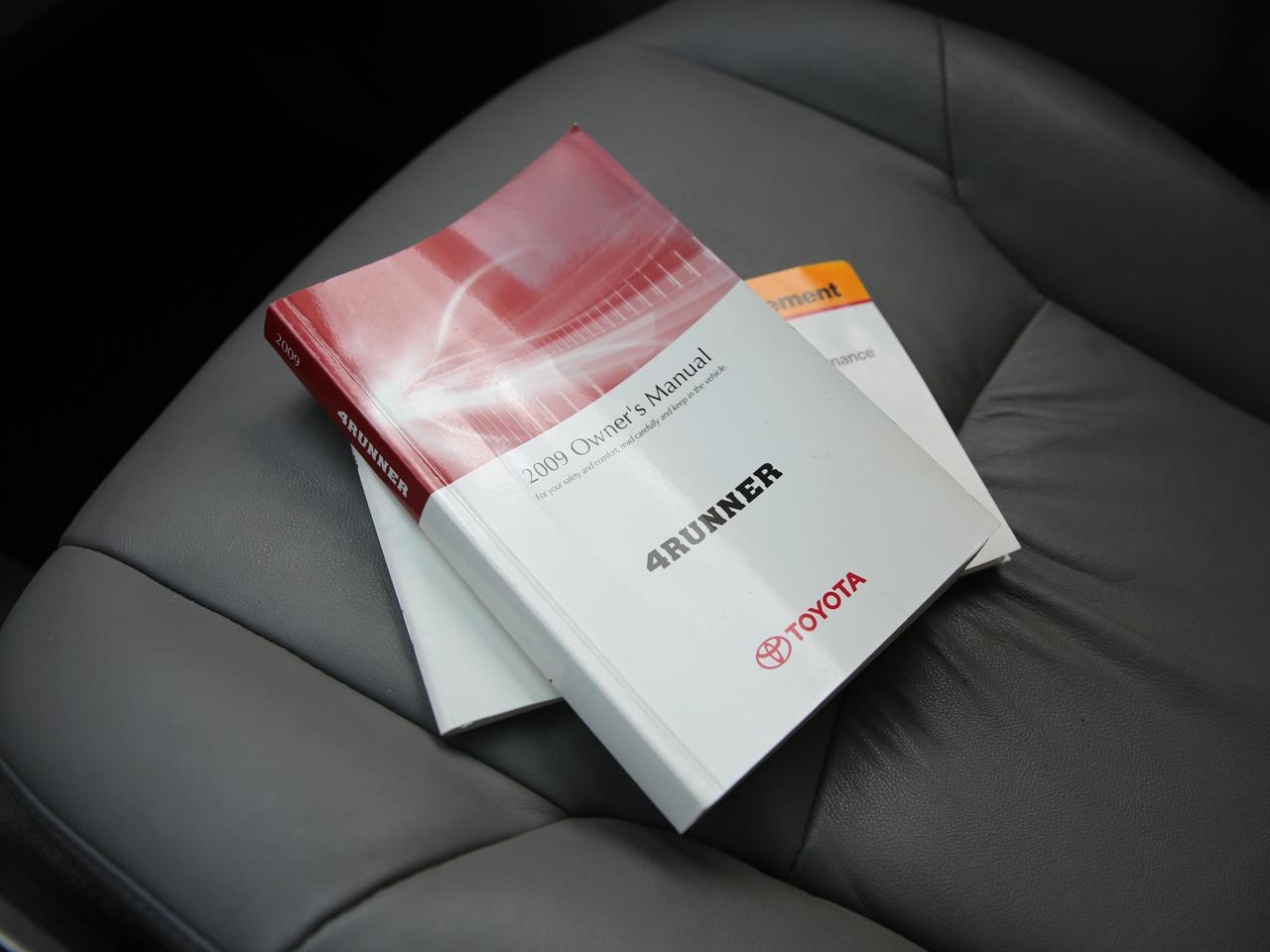 Toyota 4Runner Limited 4WD 2009