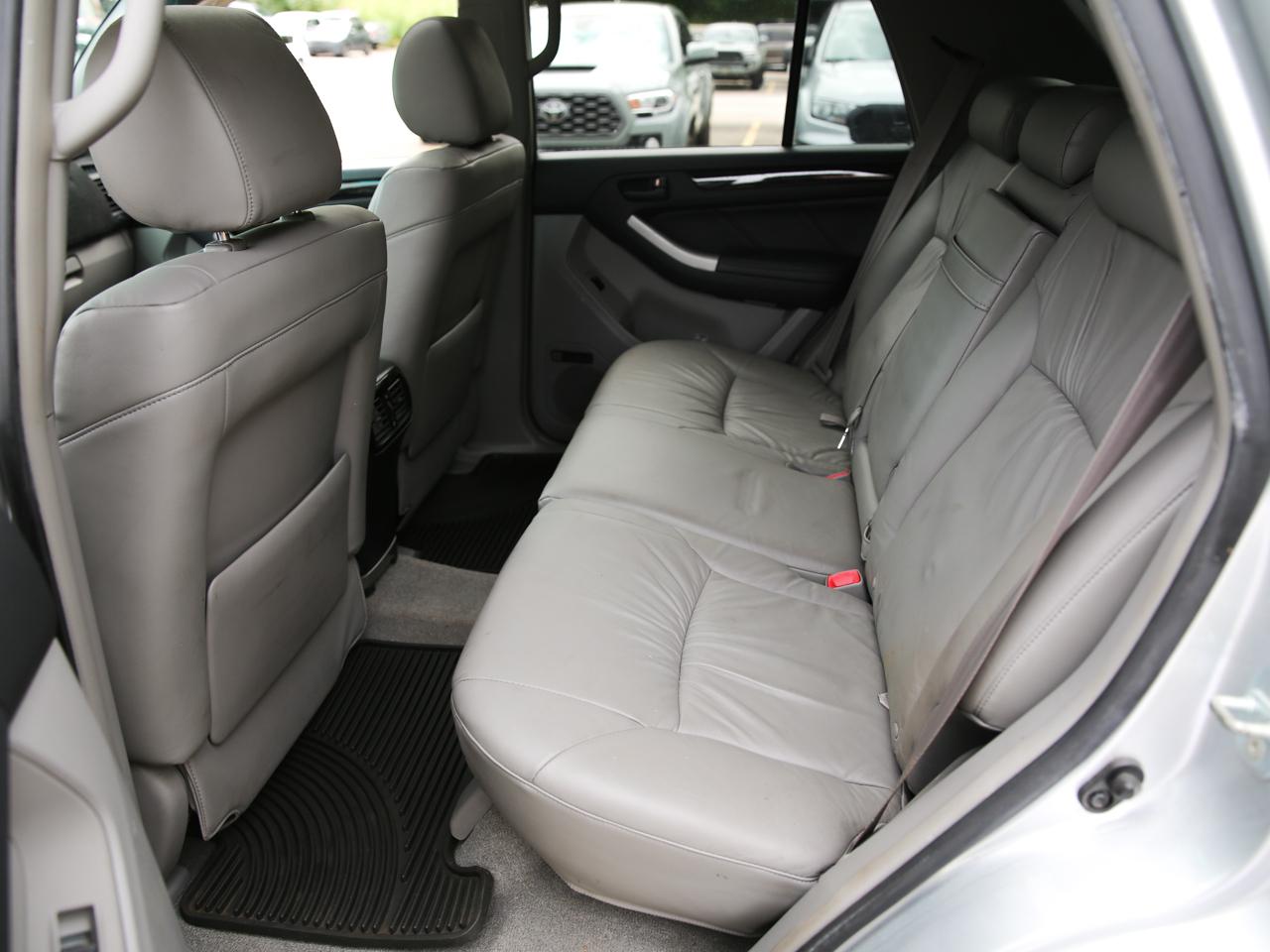 Toyota 4Runner Limited 4WD 2009