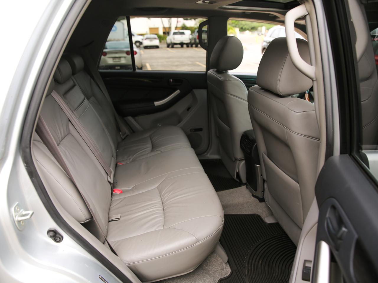 Toyota 4Runner Limited 4WD 2009