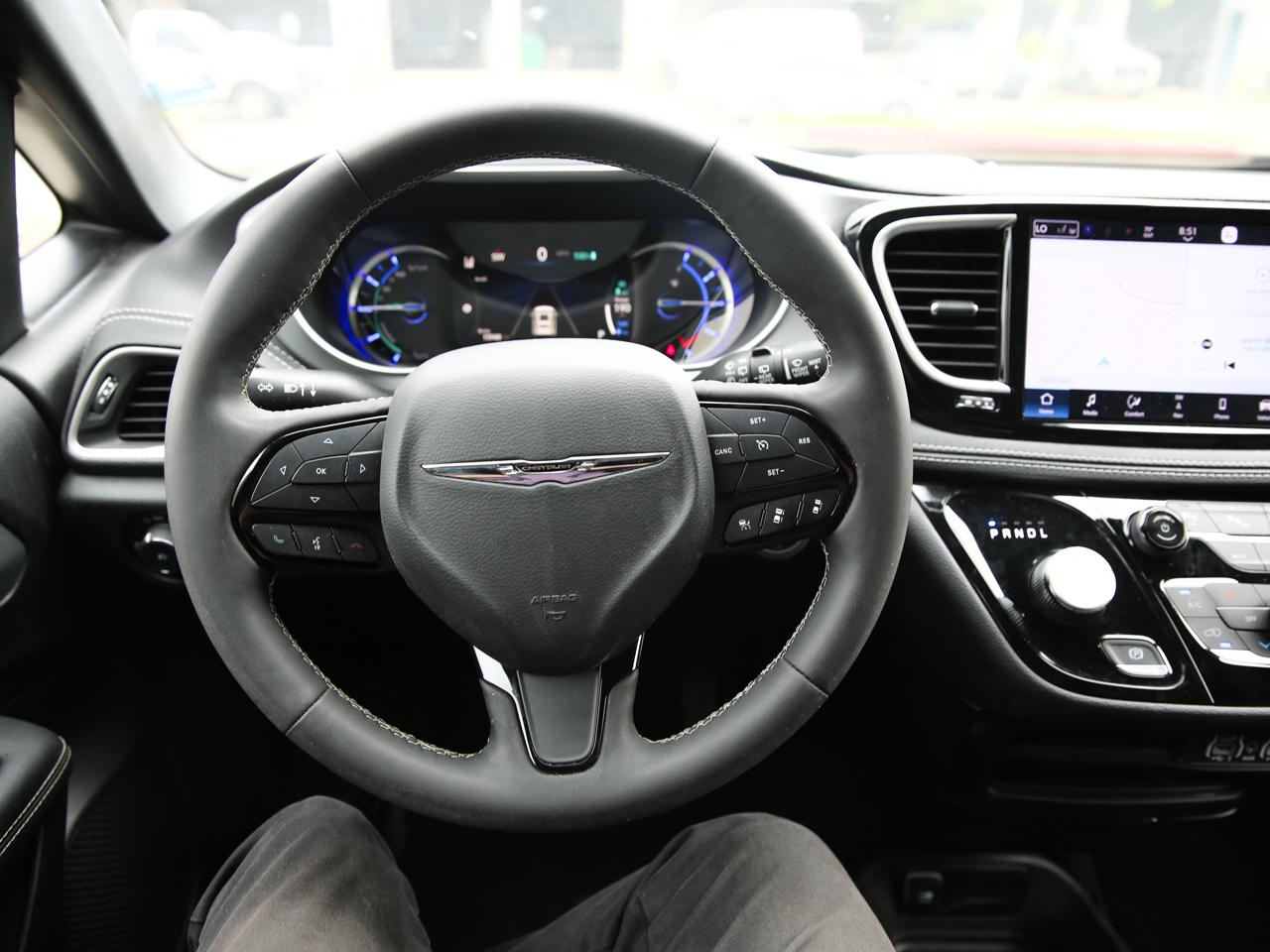 Chrysler Pacifica  2024