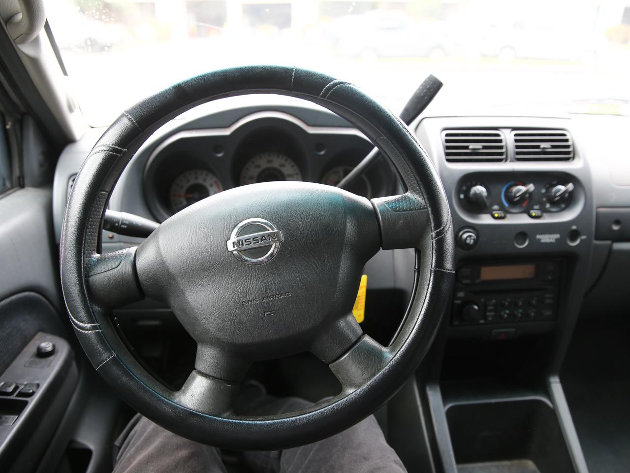 Nissan Frontier XE King Cab 2004