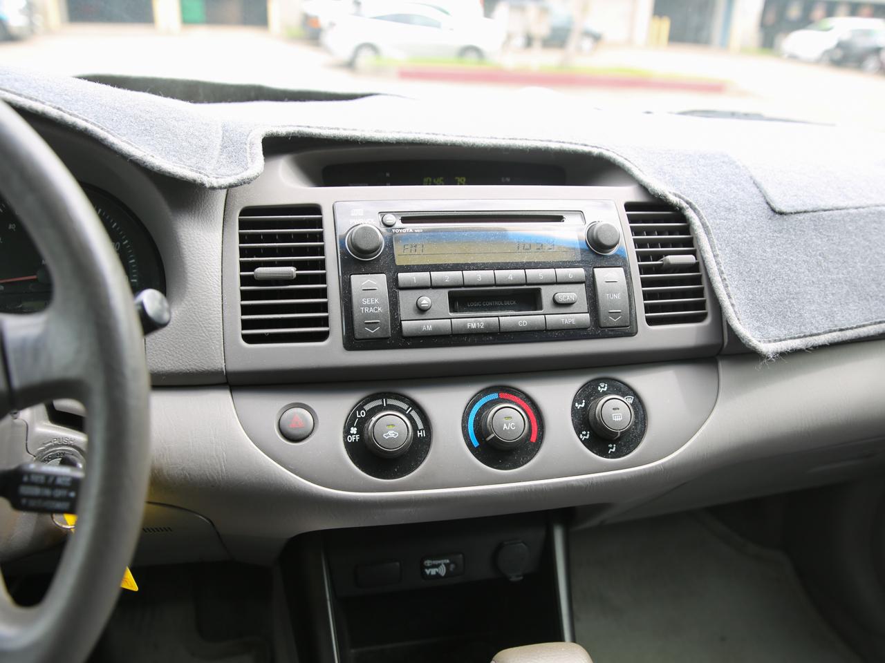Toyota Camry  2003