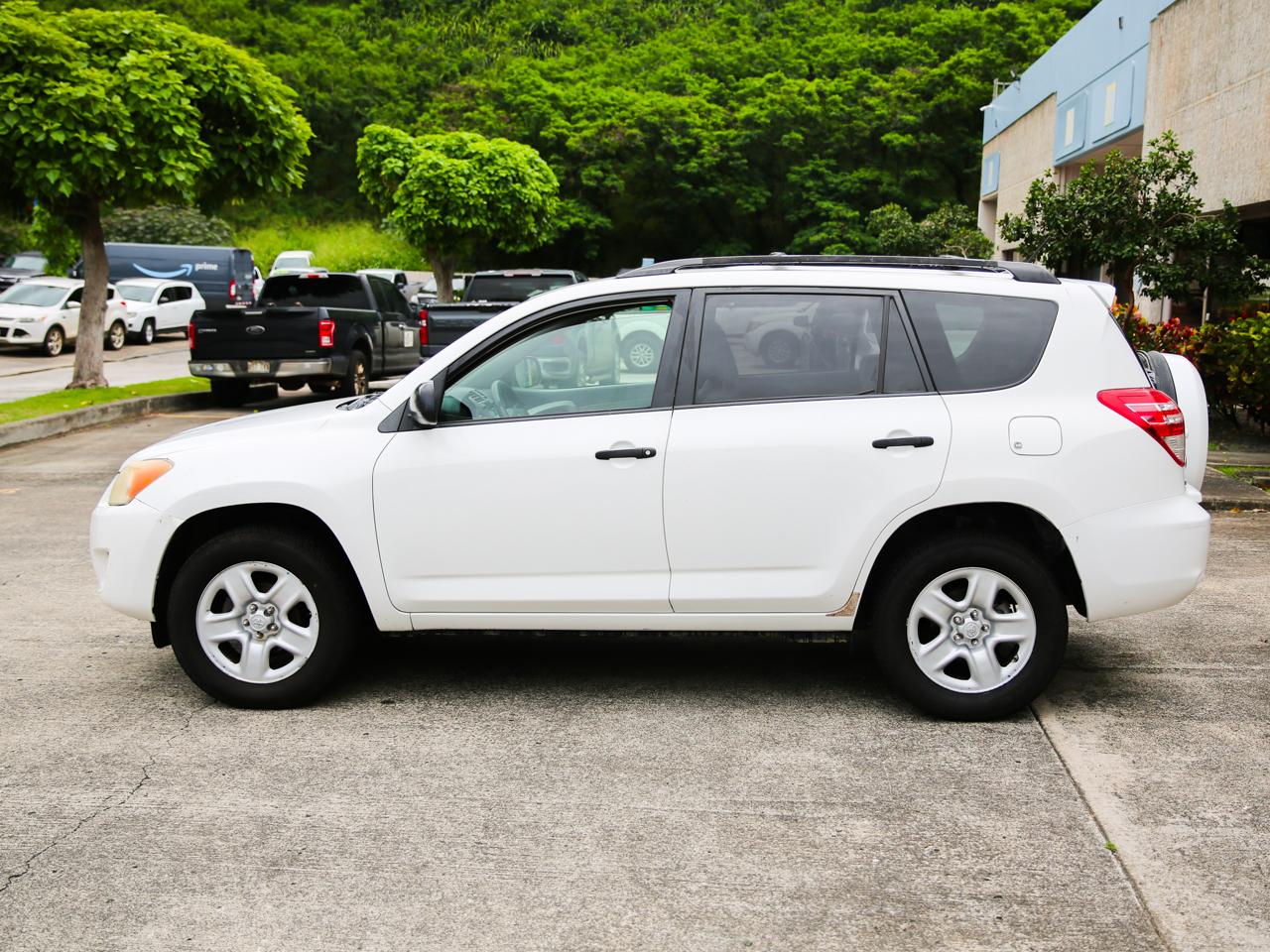 Toyota RAV4  2010